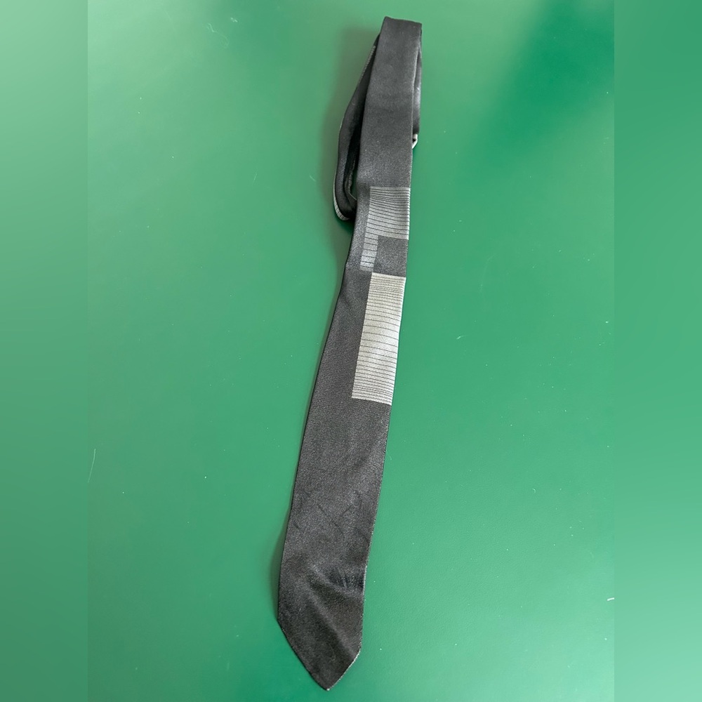 Don Loper Black and Gray Tie